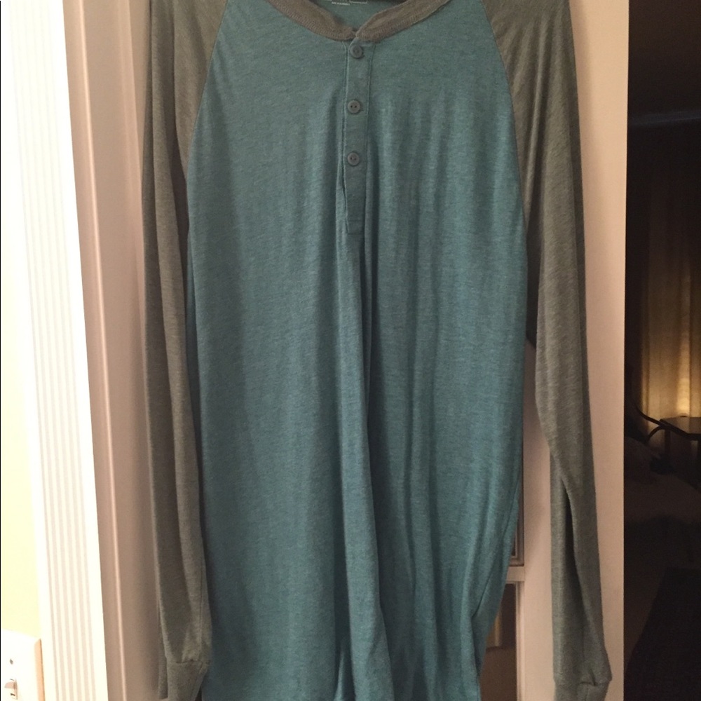 Lularoe mens henley Mark